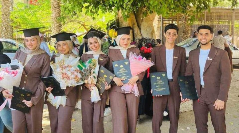 طلاب زراعة بنها