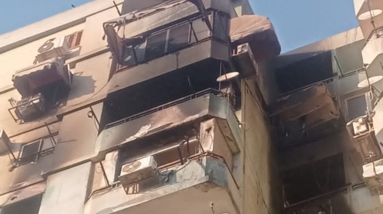 جانب من حريق عقار العمرانية