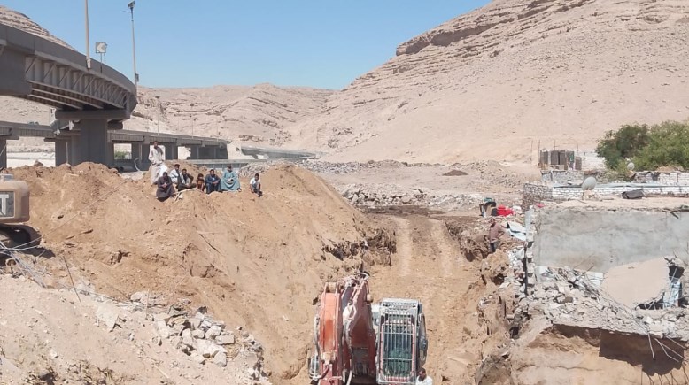 لقطة من أعمال البحث 
