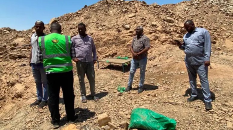 انهيار منجم في السودان