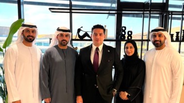 رجل الأعمال مصطفى طلحة 