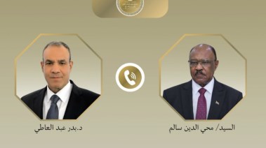 وزير الخارجية المصري ونظيره السوداني