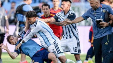 اعتداء لاعب أرجنتيني على منافسه بعد نهائي كأس العالم 2026