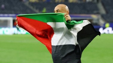 مدرب المنتخب الوطني حسام حسن