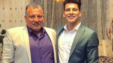 زيزو ووالده
