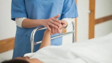  مدرسة عبلة الكحلاوي للتمريض