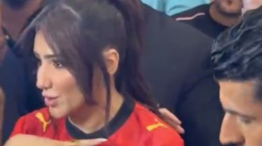مي عمر بقميص منتخب مصر