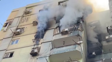 جانب من حريق عقار العمرانية 