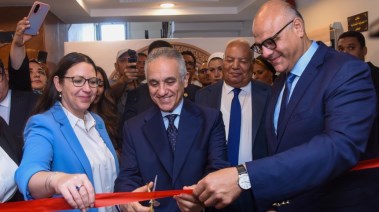 وزير العدل اثناء افتتاح المحكمة النموذجية الصديقة للطفل بمحكمة شرق الإسكندرية