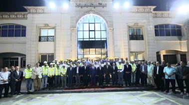 الفريق كامل الوزير يشكر أبطال إنقاذ سفينتي التغويز والتخزين بميناء دمياط