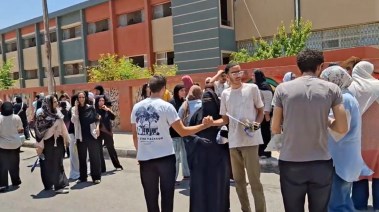 الامتحان الإنجليزي في مستوى الطالب المتوسط.. ارتياح بين طلاب الثانوية العامة في الإسماعيلية