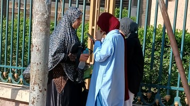 أمام إحدى اللجان بقنا
