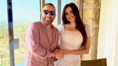 ياسمين عبد العزيز و أحمد السقا 