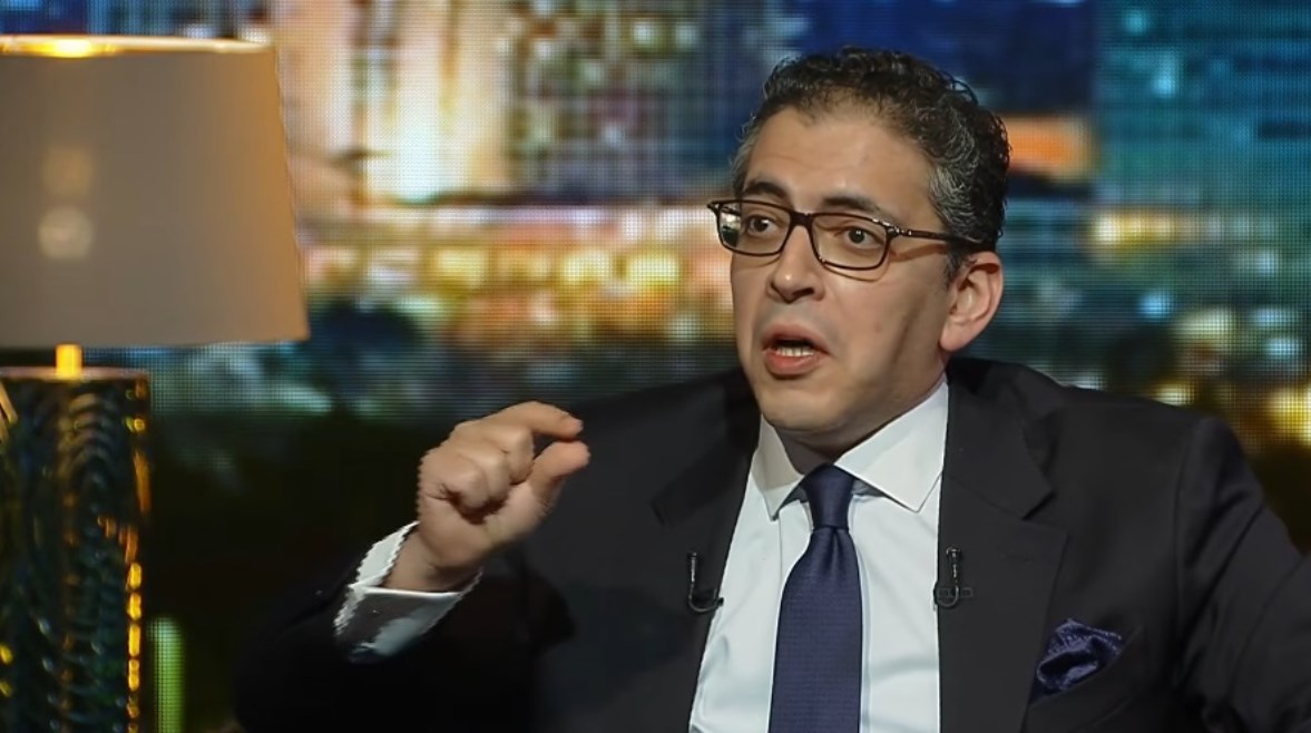 الدكتور مهاب مجاهد