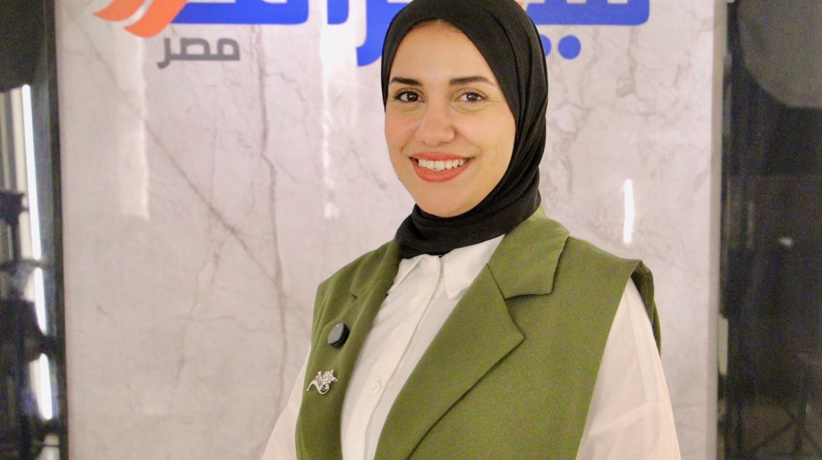 الصحفية خلود طارق