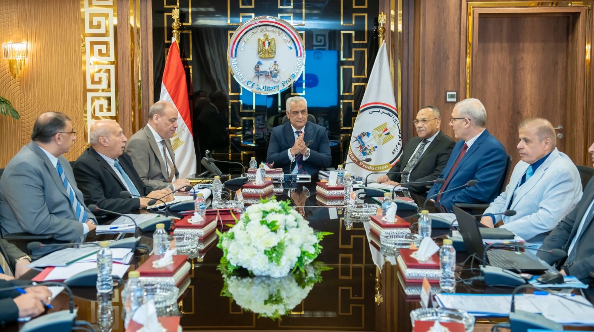 وزير الدولة للإنتاج الحربي الدكتور مهندس صلاح سليمان جمبلاط