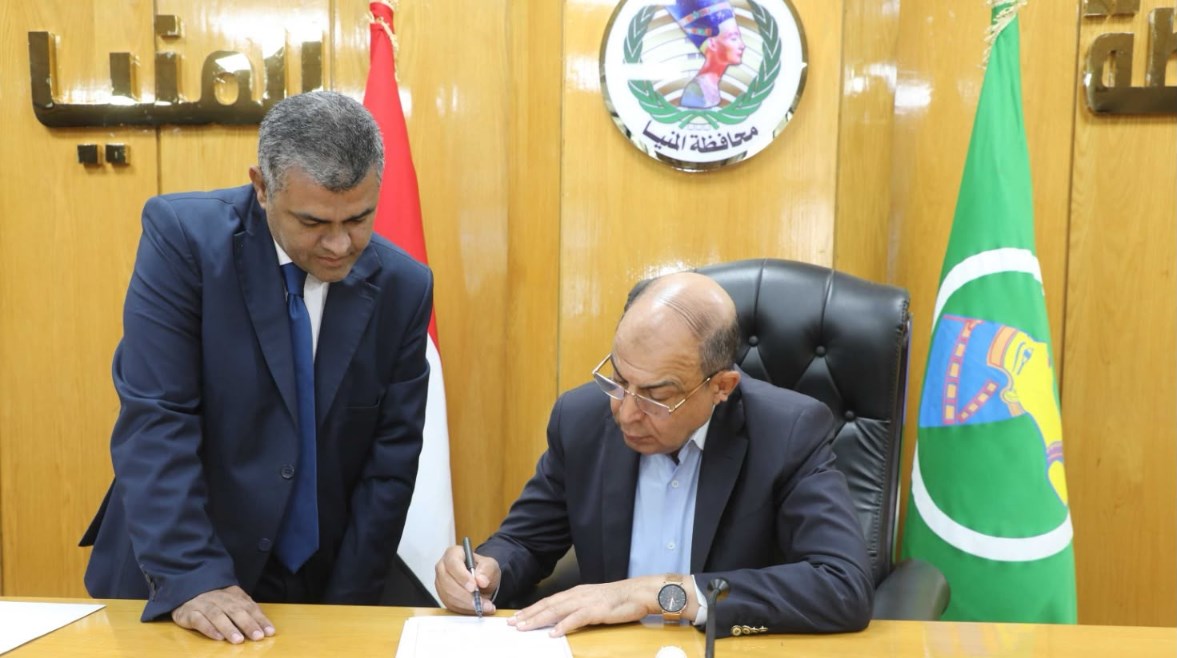 ​ محافظ المنيا يعتمد تنسيق القبول بمدارس التمريض للعام الدراسي الجديد