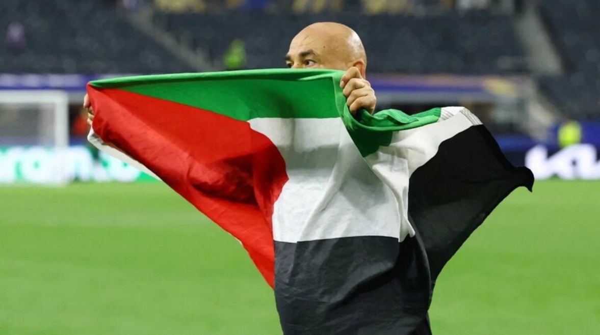 مدرب المنتخب الوطني حسام حسن