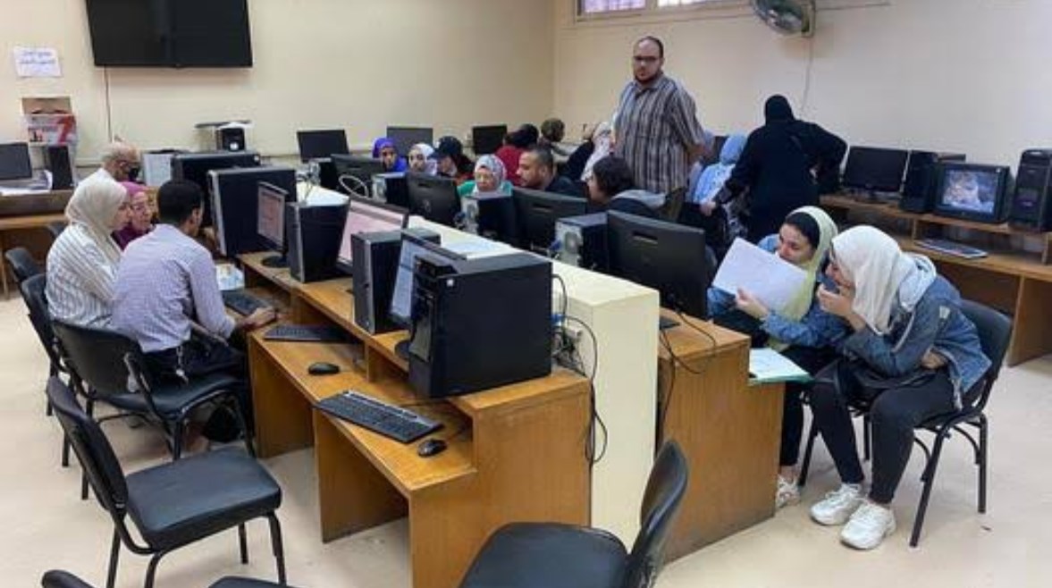 كليات علمي رياضة المتاحة