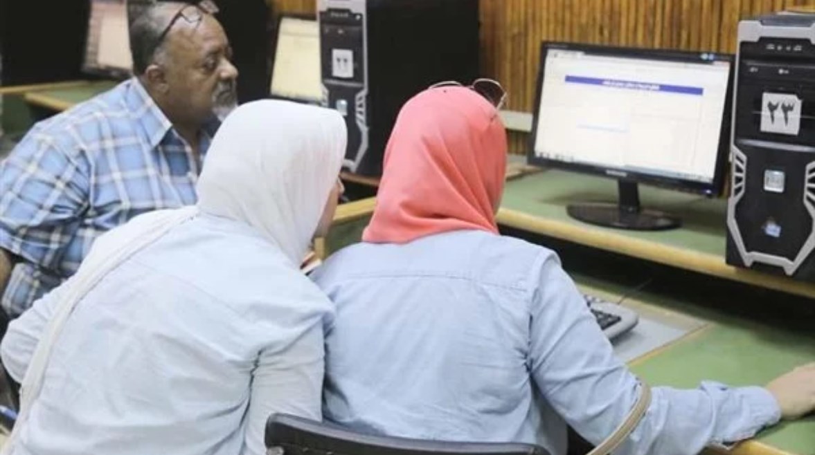 كليات تقبل من 55% علمي علوم حكومي 2026