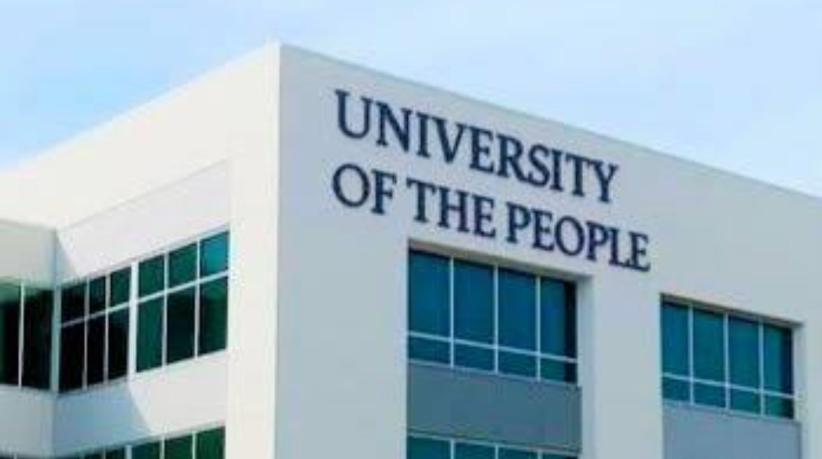 جامعة الشعب 