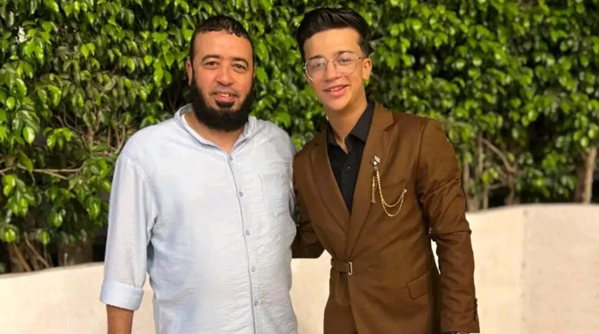 الأب ونجله مالك 