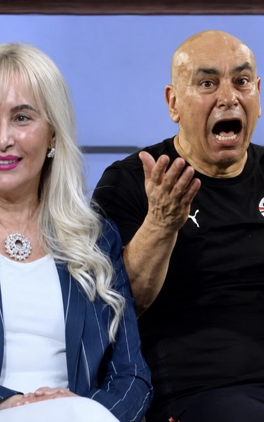 حسام حسن وهويدا الغرباوي 