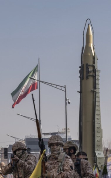علم إيران