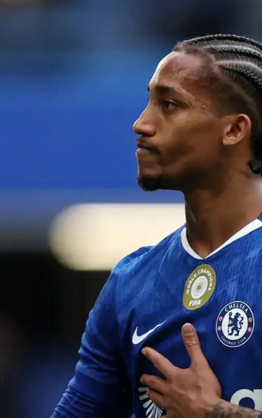جواو بيدرو لاعب تشيلسي 