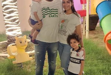 بسمة وأسرتها 