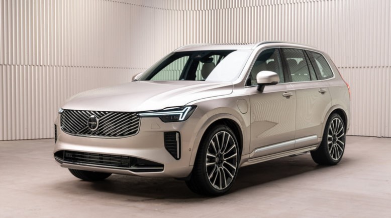 سيارة فولفو XC90