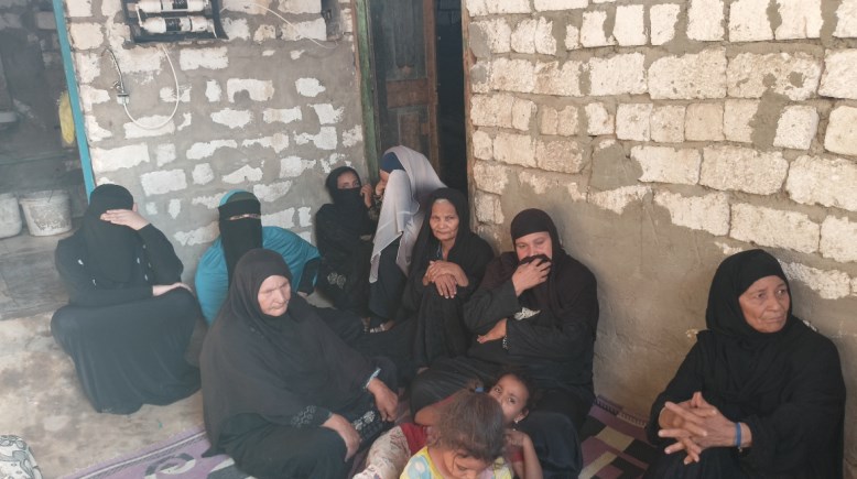 أسرة ضحايا حادث انقلاب ميكروباص المنيا 