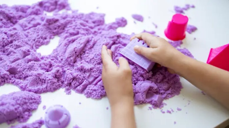 الرمال السحرية المتحركة