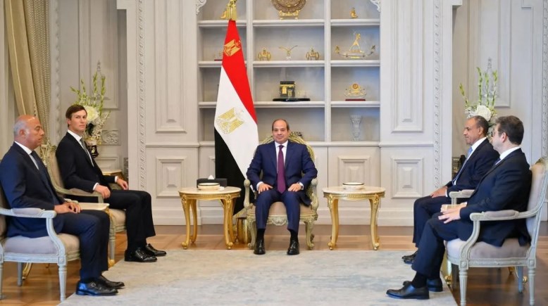 اجتماع القاهرة السري.. ماذا يريد كوشنر من حماس وما دور مصر في «اليوم التالي» لغزة؟ محلل سياسي يوضح