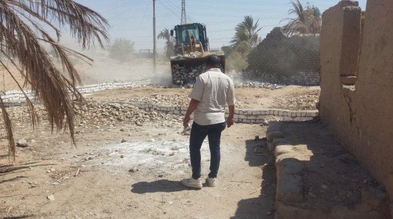 تنفيذ حملة إزالات في قنا