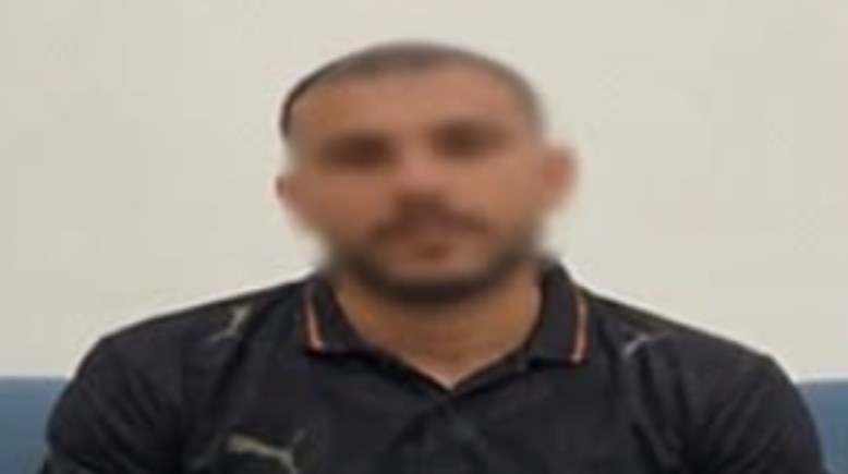 الشاب