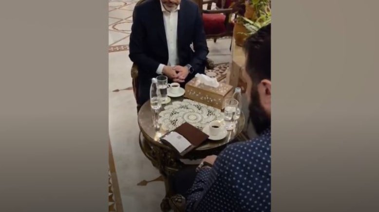 أول دفعة بفيزا للشرع