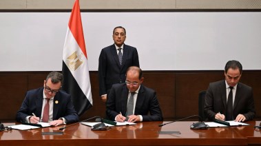توقيع تسوية المديونيات التاريخية لبنك الاستثمار القومي