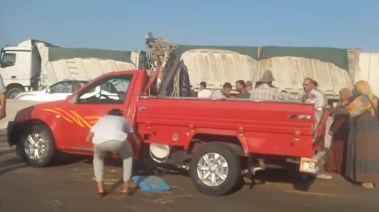 بينهم طفل.. إصابة 16 عاملًا في انقلاب سيارة ربع نقل على محور 30 يونيو ببورسعيد