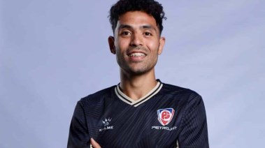  توفيق محمد 