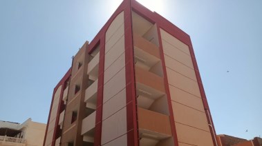 إحدى المدارس المطورة 
