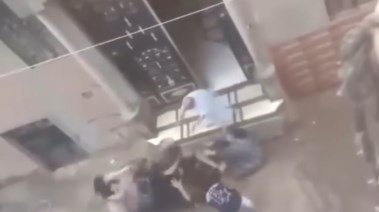 لقطة من الفيديو المتداول 