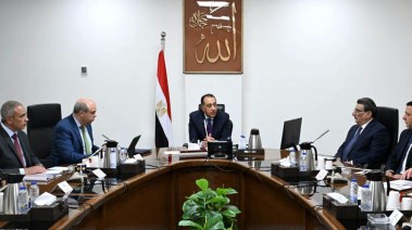 خلال الاجتماع