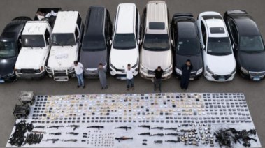 المتهمين والمضبوطات 