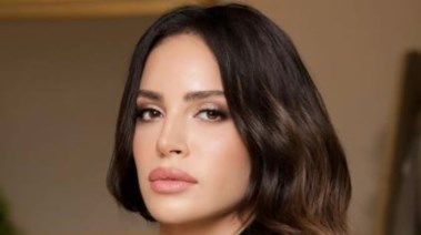 الفنانة آمال ماهر