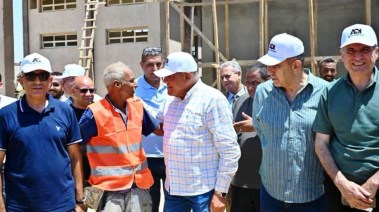 محافظ أسوان ورئيس الهيئة العربية للتصنيع 