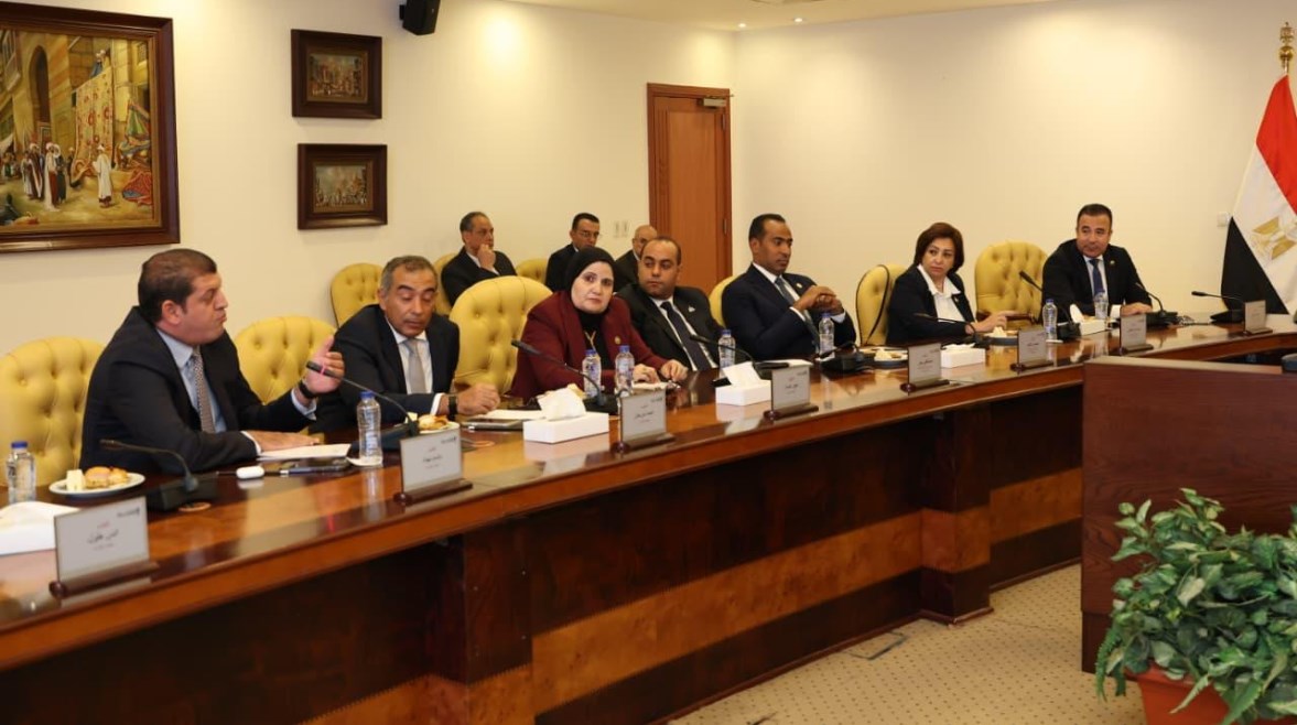 أعضاء لجنة الاتصالات وتكنولوجيا المعلومات بمجلس النواب