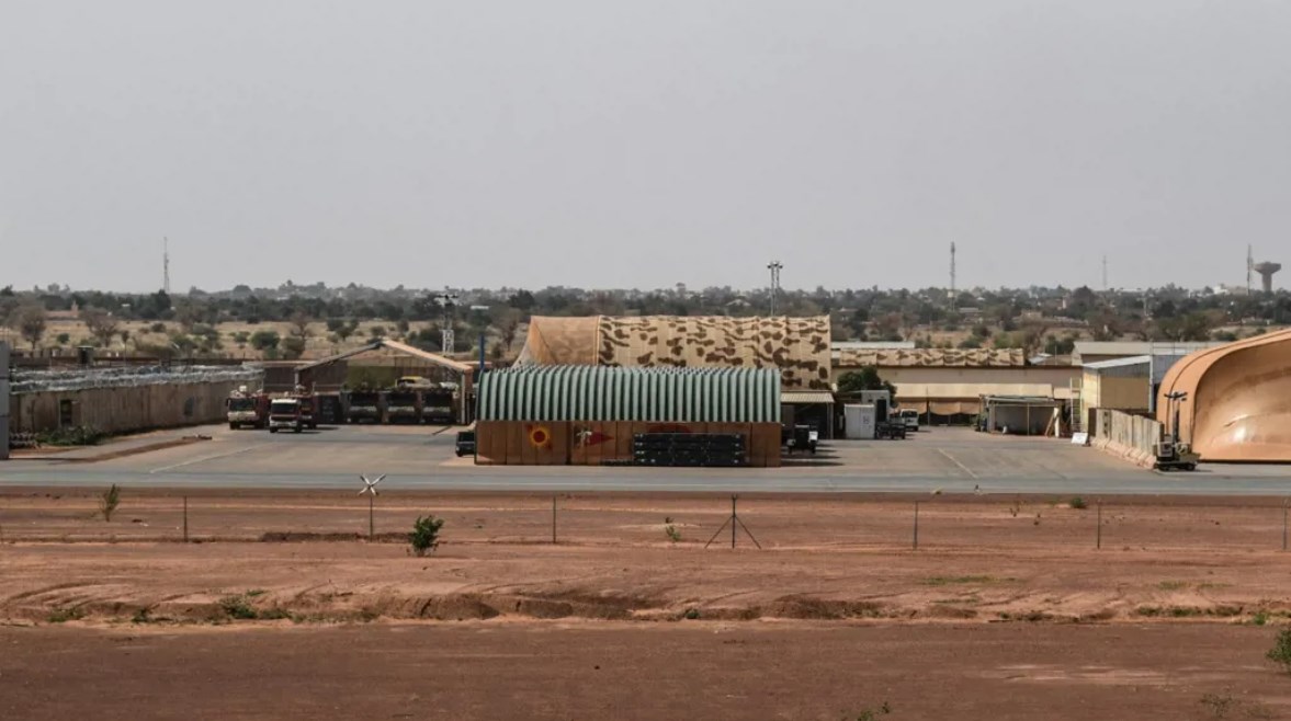 القاعدة العسكرية