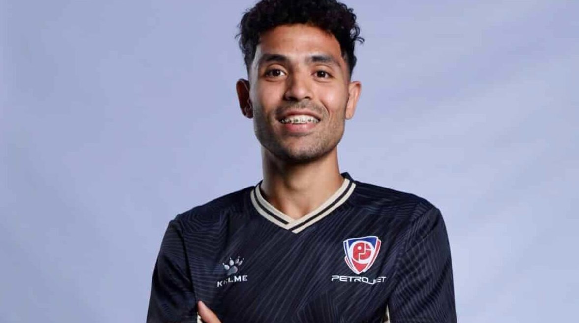  توفيق محمد 