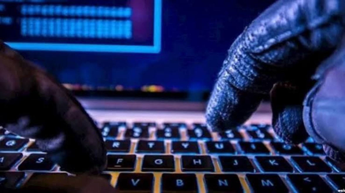 قراصنة إيرانيون يعطلون محطة كهرباء بريطانية لمدة أربعة أيام